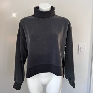Lululemon Turtleneck Sweatshirt